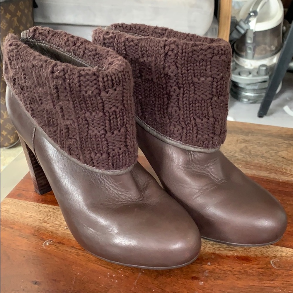 Ugg boots size 7